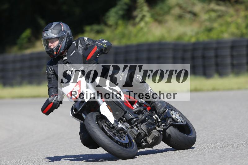 /Archiv-2024/56 10.08.2024 Plüss Moto Sport ADR/Freies Fahren/007